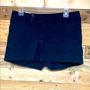 Banana Republic size 10 Ryan Fit Classic Navy Color Mid-rise 3” Inseam Shorts